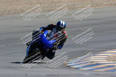media/Mar-12-2022-SoCal Trackdays (Sat) [[152081554b]]/Turn 10 (130pm)/